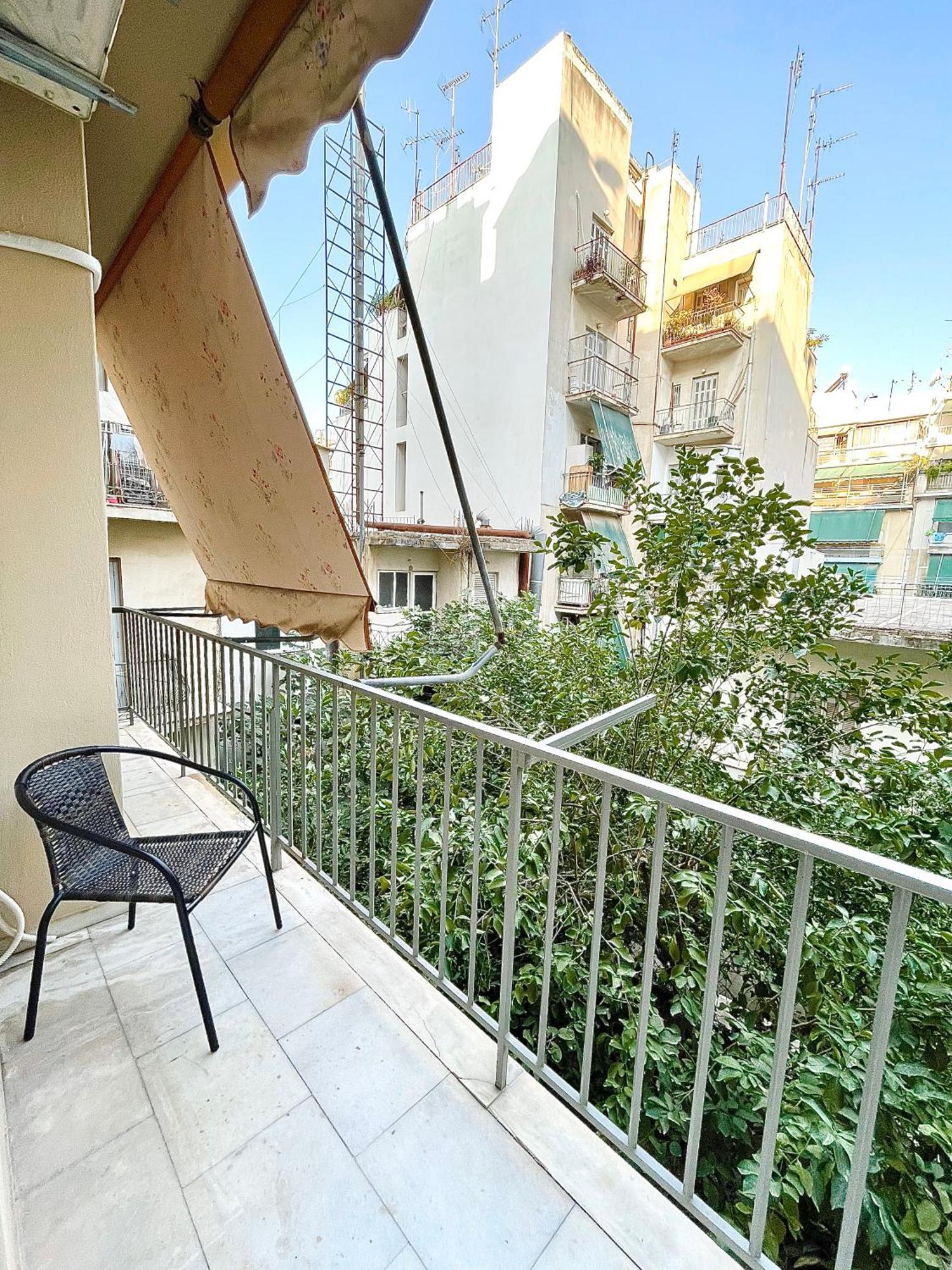 Comfy And Spacious Two Bedroom Apartment With Balcony Αθήνα Εξωτερικό φωτογραφία