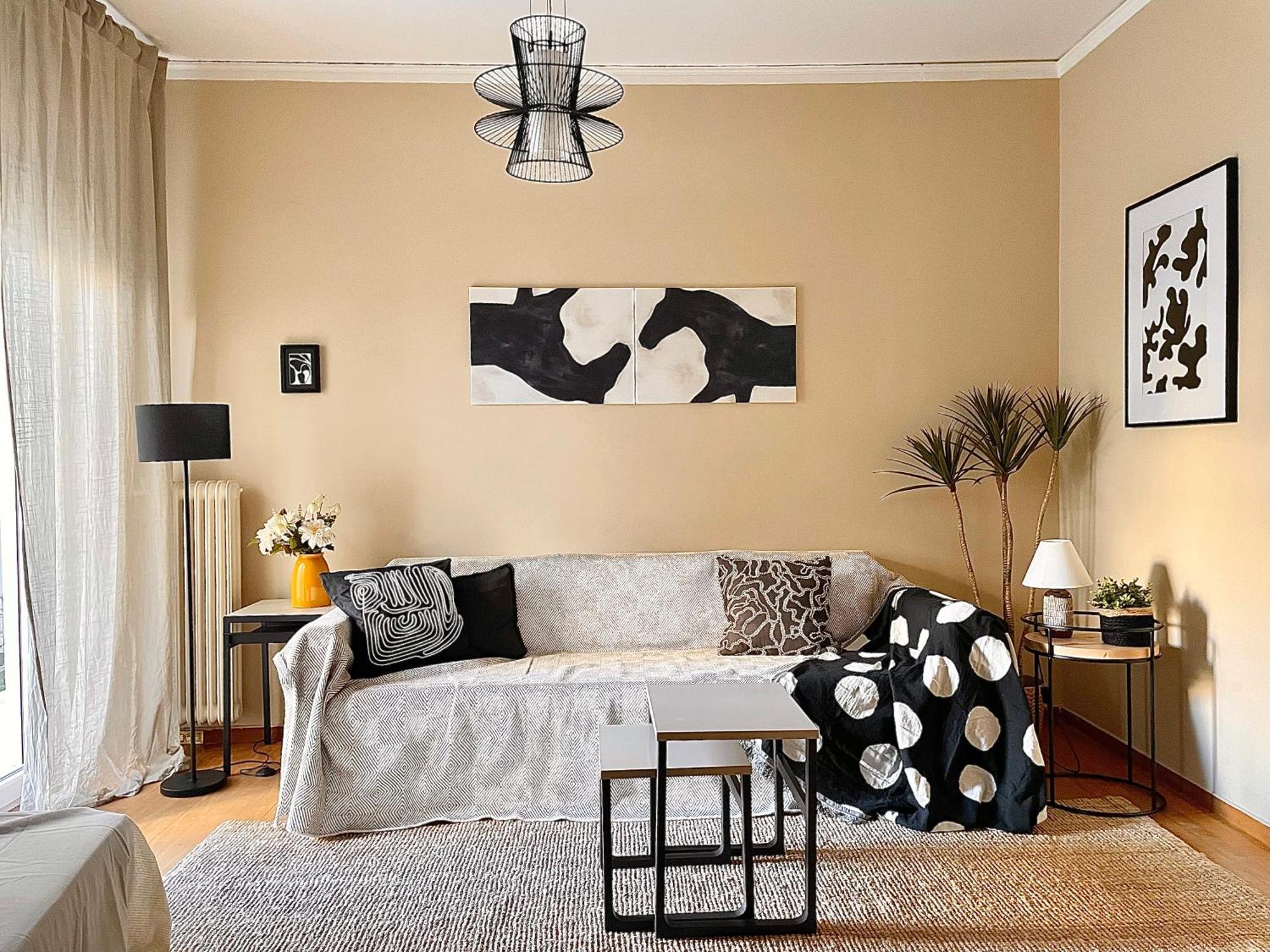 Comfy And Spacious Two Bedroom Apartment With Balcony Αθήνα Εξωτερικό φωτογραφία