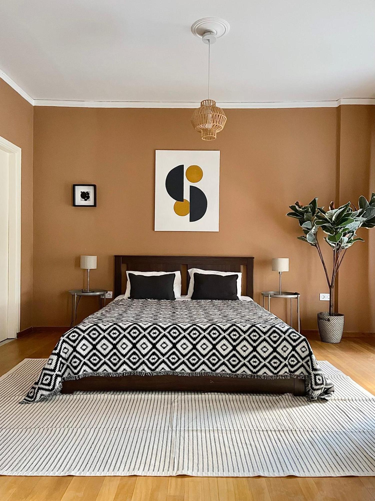 Comfy And Spacious Two Bedroom Apartment With Balcony Αθήνα Εξωτερικό φωτογραφία